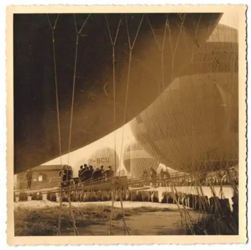 Fotografie Ballon-Festival, Fesselballon's / Gasballon's verschiedener Nationen