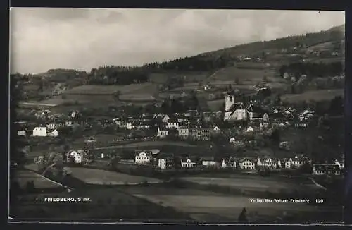 AK Friedberg /Stmk., Blick auf Ort und Kirche