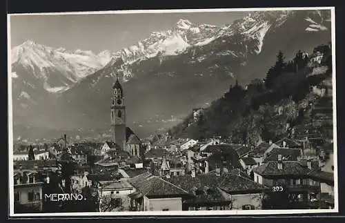 AK Merano, Ortsansicht mit Kirche vor Bergpanorama