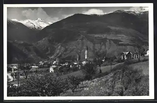 AK Mals im Vintschgau, Ortsansicht mit Bergpanorama