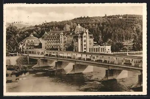 AK Bad Pistyan, Brückenkolonnade mit Thermia Palace Hotel
