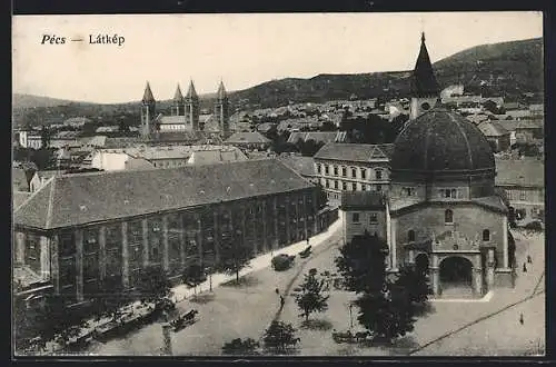 AK Pecs, Látkép, Platz mit Kirche