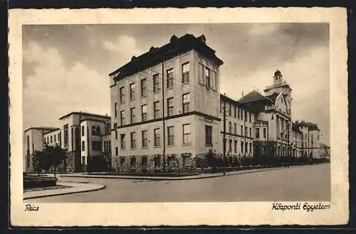 AK Pécs, Központi Egyetem