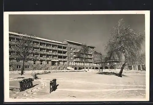 AK Galya, Nagyszálló