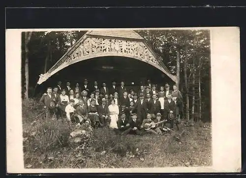 Foto-AK Elzach, Versammlung an der Wolfsgrabenhütte