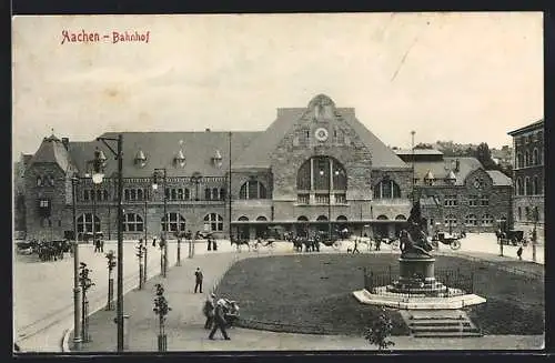 AK Aachen, Bahnhof mit Denkmal