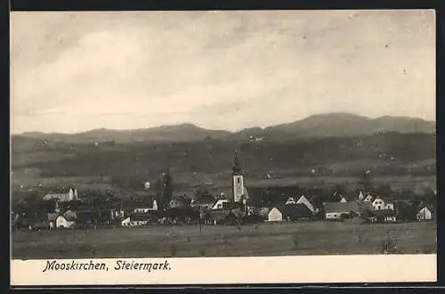 AK Mooskirchen /Steiermark, Ortsansicht mit Berghintergrund