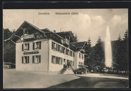 AK Dornbirn /Vorarlberg, Gasthaus Gütle mit grosser Wasserfontäne