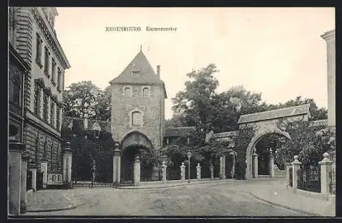 AK Regensburg, Strassenpartie am Emmeranstor