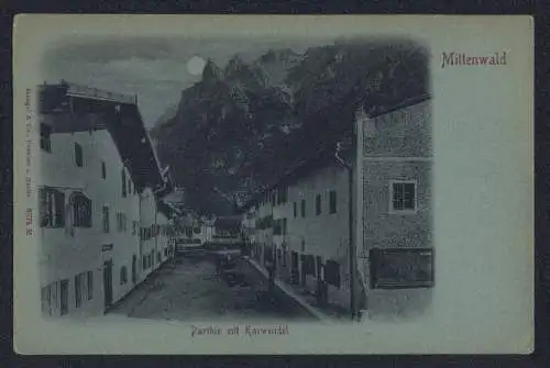 Mondschein-AK Mittenwald, Strassenpartie mit Karwendel