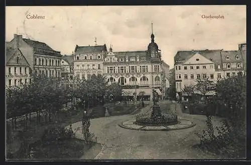 AK Coblenz, Goebenplatz mit Geschäften und Denkmal