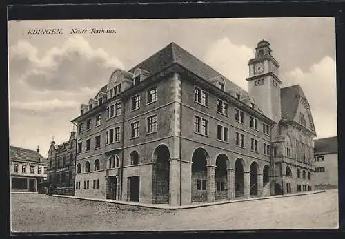 AK Ebingen, Neues Rathaus mit Strassenpartie
