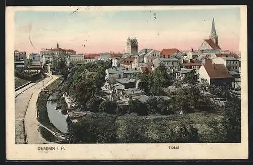 AK Demmin i. P., Totalansicht mit Gewässer aus der Vogelschau