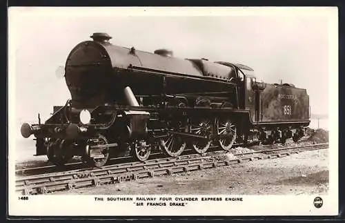 AK Southern Railway four cylinder 4-6-0 express engine Sir Francis Drake, no. 851