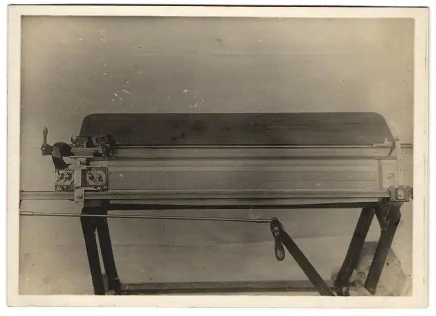 16 Fotografien Ansicht Oberlungwitz i. S., Strickmaschinenfabrik Paul Bässler, Maschinen & Familien-Portrait Bässler 10