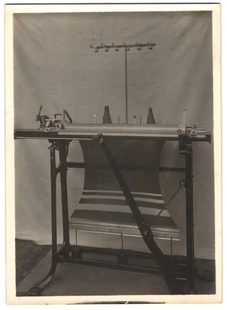 16 Fotografien Ansicht Oberlungwitz i. S., Strickmaschinenfabrik Paul Bässler, Maschinen & Familien-Portrait Bässler 5