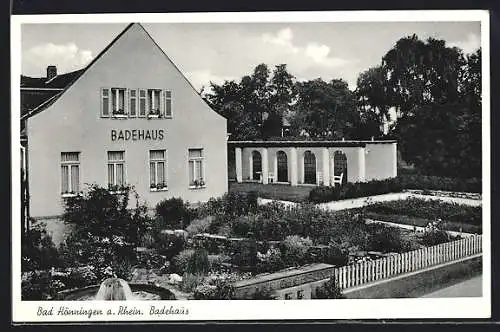 AK Bad Hönningen a. Rhein, Vorgarten und Fassade des Badehauses