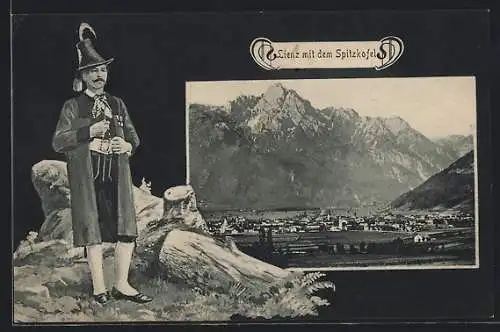 AK Lienz, Ortsansicht mit Spitzkofel, Wanderer schaut gen Ort