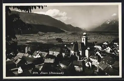 AK Liezen /Steiermark, Blick auf Ort und Kirche