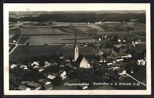 AK Neukirchen a. d. Enknach, Fliegeraufnahme vom Ort und Kirche