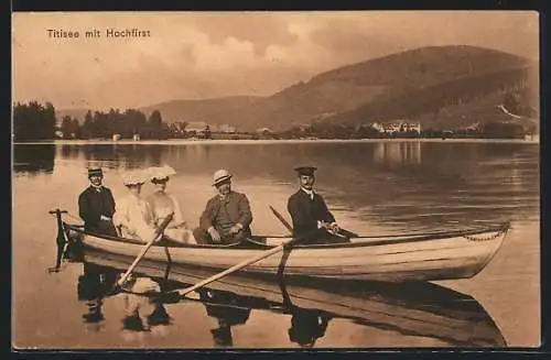 AK Titisee, Panorama mit Hochfirst, Ruderpartie