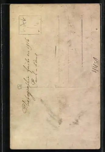 Foto-AK Kind im Matrosenanzug auf einem Dreirad