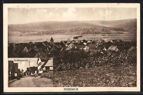 AK Hebsack, Strassenpartie mit Blick zur Kirche, Gesamtansicht vom Hügel aus