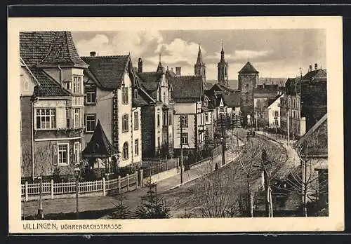 AK Villingen / Baden, Vöhrenbachstrasse mit Kirche