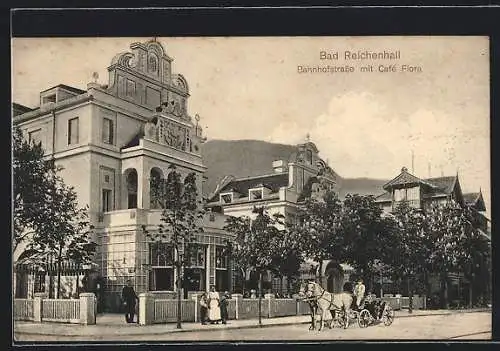 AK Bad Reichenhall, Bahnhofstrasse mit Cafe Flora