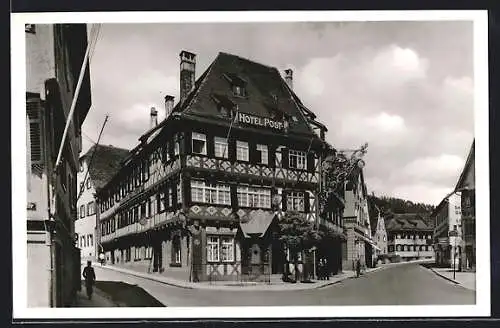 AK Nagold im Schwarzwald, Strassenpartie am Hotel Post