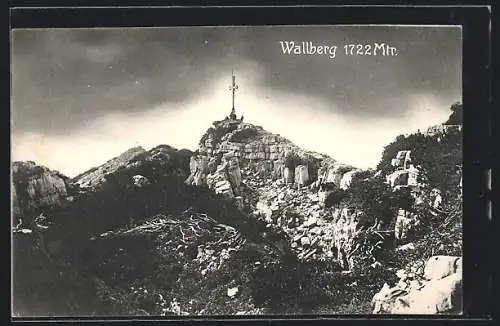 AK Wallberg, Bergspitze mit Gipfelkreuz