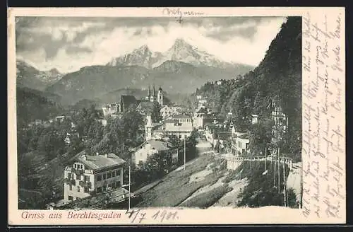 AK Berchtesgaden, Ortsansicht mit Berg