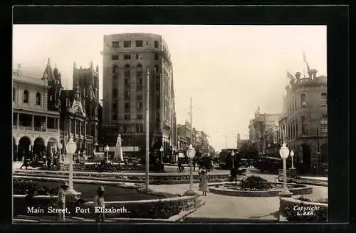 AK Port Elizabeth, Main Street