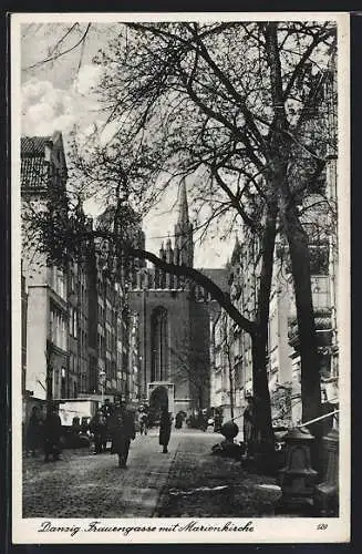 AK Danzig, Frauengasse mit Marienkirche