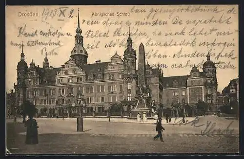 AK Dresden, vor dem Königlichen Schloss