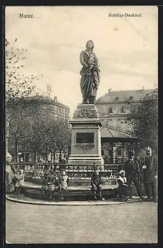 AK Mainz, Schillerdenkmal, Kinder am Denkmal