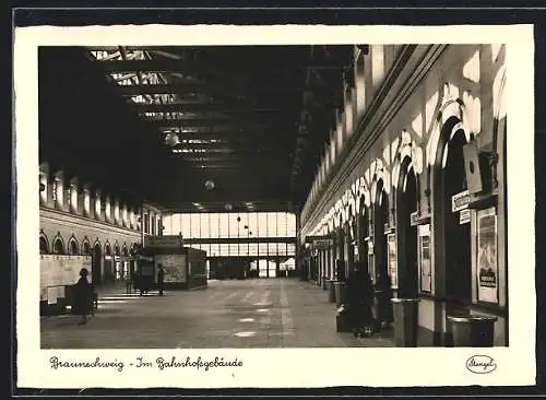 AK Braunschweig, Blick in das Bahnhofsgebäude