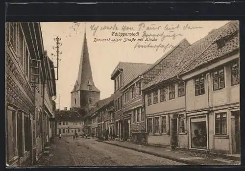 AK Schöppenstedt, Braunschweiger Strasse mit Kirche