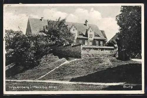 AK Wesenberg /Mecklbg. Strel., Burg mit Mauer
