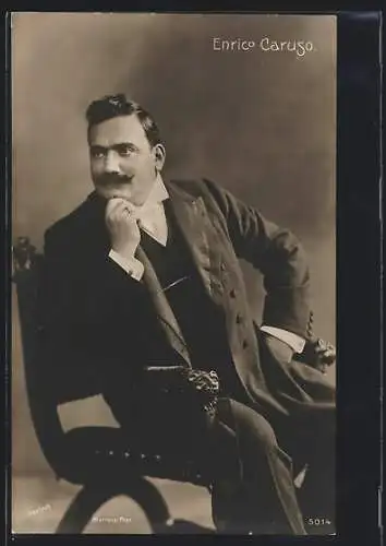 AK Opernsänger Enrico Caruso im Anzug
