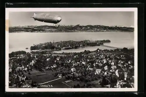 AK Lindau i. B., Flugzeugaufnahme des Luftschiffes LZ 127 Graf Zeppelin