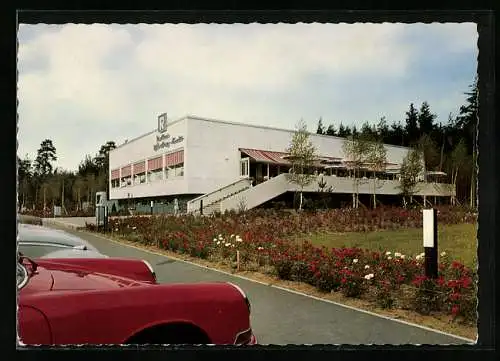 AK Autobahn-Raststätte Nürnberg-Feucht, Blick vom Parkplatz