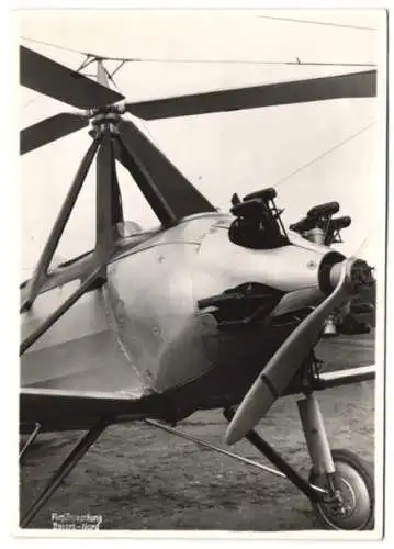 Fotografie unbekannter Fotograf und Ort, Flugzeug Focke-Wulf C.20 mit Kenn. G-ABGB, Hubschrauber