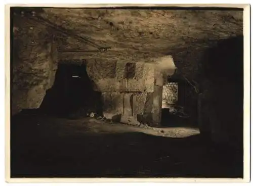 4 Fotografien unbekannter Fotograf, Ansicht Selens, Bunkeranlage Sandsteinhöhlen, den Franzosen abgenommen 1918