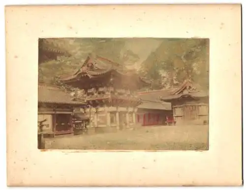 4 Fotografien Ansicht Nikko, Tosho-gu Tempel, Geishas unter Kirschbaum im Tempel, Sumiyoshi Brücke in Osaka