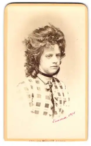 11 Fotografien Franz Werner, München, Portrait Emma von Müller, Edle von Seehof, Fotos von 1870-1887, teils Koloriert