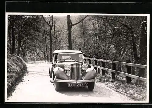 AK Auto Sunbeam Talbot Ten bei einem Autorennen