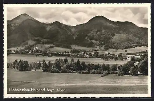 AK Niederaschau-Haindorf /Bay., Gesamtansicht mit Bergpanorama