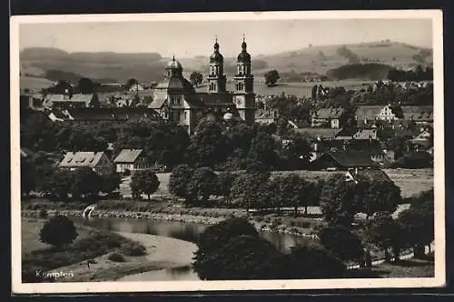 AK Kempten / Allgäu, Ortsansicht mit Gewässer aus der Vogelschau