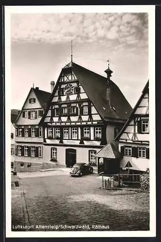 AK Altensteig / Schwarzwald, Totalansicht Rathaus